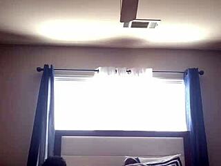 man, i can’t even with this slim thick ebony ridin’ bbc... so hottt!