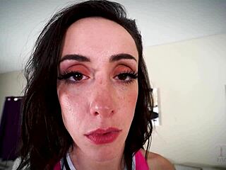 चीअर कैप्टन अमा रियो को फीट पीओवी ट्रेनिंग, इतना इंटेंस फील होता है