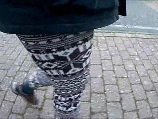 feeling the outdoor air on my norwegian leggings while indulging in fetish play.