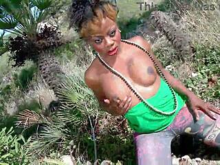 hot ebony naomi lionness strips naked