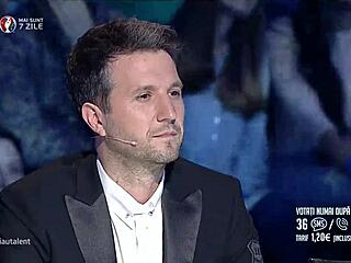 mellanie monroe riding big dick doggy style?