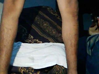 घरेलू सेक्स टेप गांड चाटना डिल्डो टॉयज संग