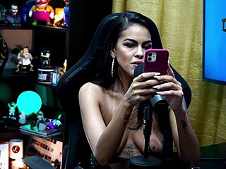 bia hot checks out ruans dick in the shack podcast, did she like it? 😏 complete in sheer on xvideos red