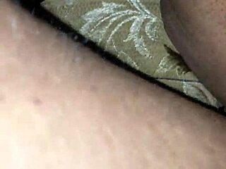 Main usko doggystyle slam kar raha hoon