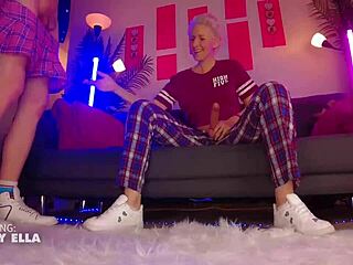 I’m obsessed watching my pig slave suck her strapon until he explodes with cum!