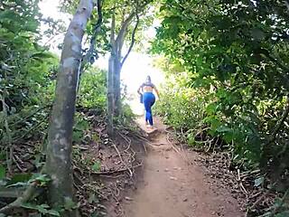 एडल्ट कंटेंट के साथ स्पेशल दोपहर चुदाई काम