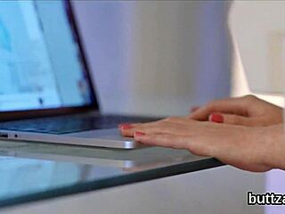 beautiful kitten’s tight anus gets stretched hard by cock