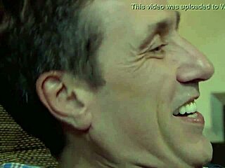 Tarra White catches her boss stealing company cash! 😲