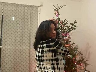 anna maria shakes her big tits and ass in this sexy latina dance