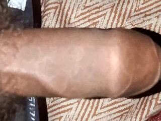 Main bas homemade clip bana raha tha