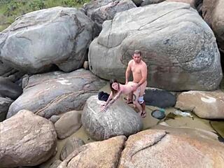 casal liberal de curitiba em sexo na trilha