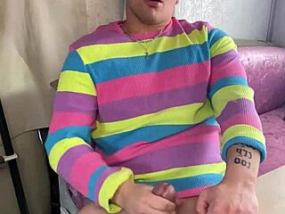 Damn, horny college guy Joshuaaalewisss jerks huge cock!