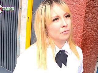 सड़क से अजनबी उठाई मजदूर ने जबरदस्त पेला उसकी चूत