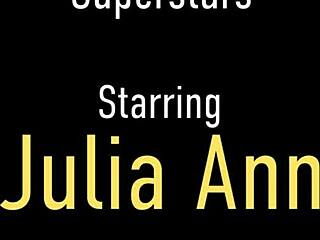 Cougar Cunnilingus Julia Ann With Blonde Big Tits Pussy Orgasm Dirty Talk Beaver Lesbian.