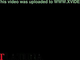 न्यू ईयर ईव पर दोस्त के साथ वाइल्ड थ्रीसम किया 😏