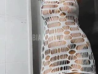 Tattooed Brazilian Girl Dances Funk Before Anal