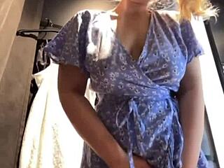 Main is garam amateur ladki ke saath public anal pounding se chillati hoon.