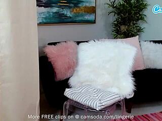 Camsoda - Busty Milf Lexi Luna Spreads Wide for Magic Wand Play.