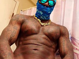 Hallelujah johnson worships big black hairy dick, calls him daddy