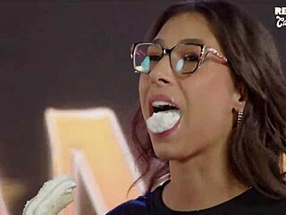 Horny Women Compete In Deep Throat Challenge In California!