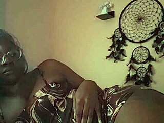 Nae is in bed, playing with her wet pussy.