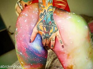 Sabrina Sabrok tries on new leggings.