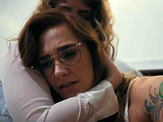 Hey Siri Dahl, let’s rock this threesome in 4K!