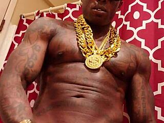 Hallelujah Johnson Worships Huge BBC Solo