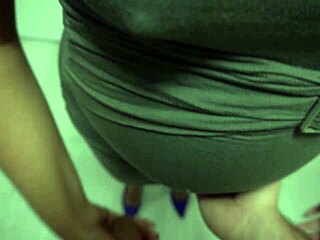 Pregnant latina housewife seeks cock in roleplay