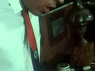 Italian vintage hardcore mein intense anal action classic scene mein