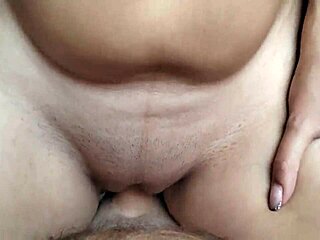 डेम, स्टेपसिस्टर से क्लोज-अप पीओवी ब्लोजॉब और वाइल्ड काउगर्ल पस्सीफकिंग क्रिम्पाई के साथ!