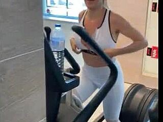 Intense blowjob in Spain day 2