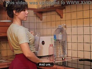 अरे! स्टेप-कज़न्स घर शेयर करते हुए आउटडोर जंगली एक्शन में!