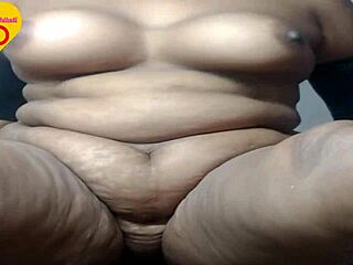 Indian Milf Takes Thick Lund in Wild Chut Action