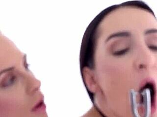 Watch us fist fuck our spread holes, say spicy lesbians