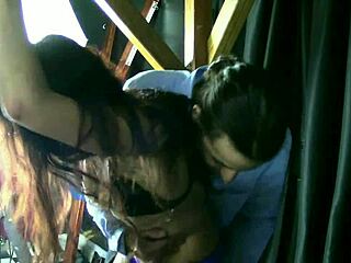 पतली कैई की छोटी 18+ चूचियां बांधकर गुदगुदी से चरम पर पहुंचाई