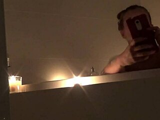 Hey, wanna peek at my petite girlfriend’s bathtime?