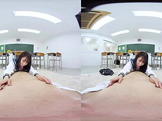 in the classroom, she confesses love and obeys perverted commands for dating senpai