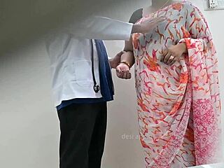 डॉक्टर को हिडन कैम पर मरीज को ज़ोर से चोदते पकड़ा!