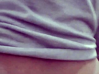 chamei amiga da minha mulher pra mamar gostoso, damn