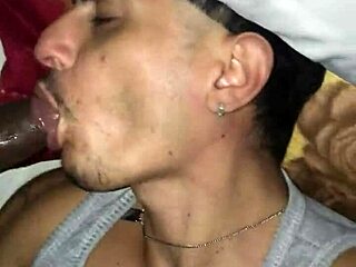 ओ दैनरी ऑफ़ ब्लोजॉब्स II - मोटा लड़का मुझे थ्रोट एक्शन देता है