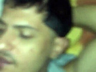 ओ दैनरी ऑफ़ ब्लोजॉब्स II - मोटा लड़का मुझे थ्रोट एक्शन देता है