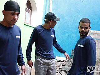 लंच ब्रेक में चुदाई का हॉट सेशन