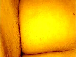 spending time with my friend, she sits on my lap, twerks while we have fun, big ass drives me crazy, go hard and slow, amateur homemade.