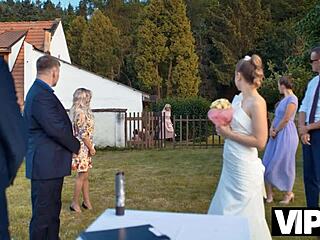 शानदार VIP4K शादी का सीन, चिकनी चेक दुल्हन के साथ