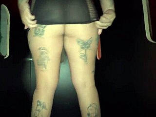 Glory hole strangers cum on my wife.