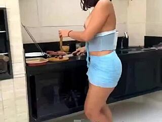 जापानी ब्लॉगर ने चुरास्केरो के लिए कपड़े उतारे, वाइल्ड POV पार्टी में मोटा काला लंड लिया