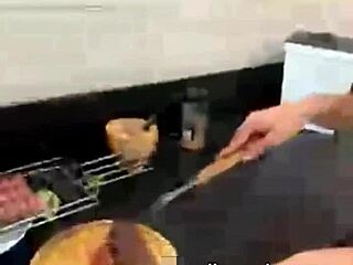 जापानी ब्लॉगर ने चुरास्केरो के लिए कपड़े उतारे, वाइल्ड POV पार्टी में मोटा काला लंड लिया