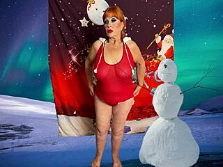 Granny Carmen Claus, uh, messin’ with dildo as sexy elf!