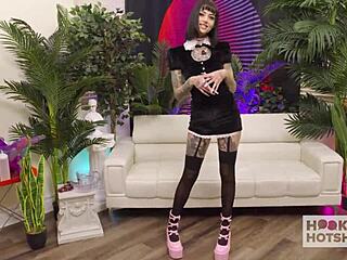 Tattooed supermodel extreme anal